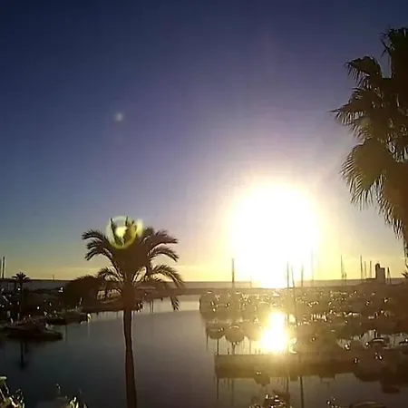 Apartment Duquesa Fairways, A Spacious With Fabulous Views And Facilities *