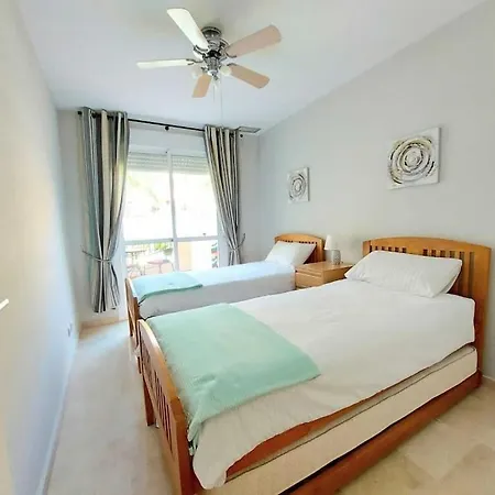 Duquesa Fairways, A Spacious With Fabulous Views And Facilities